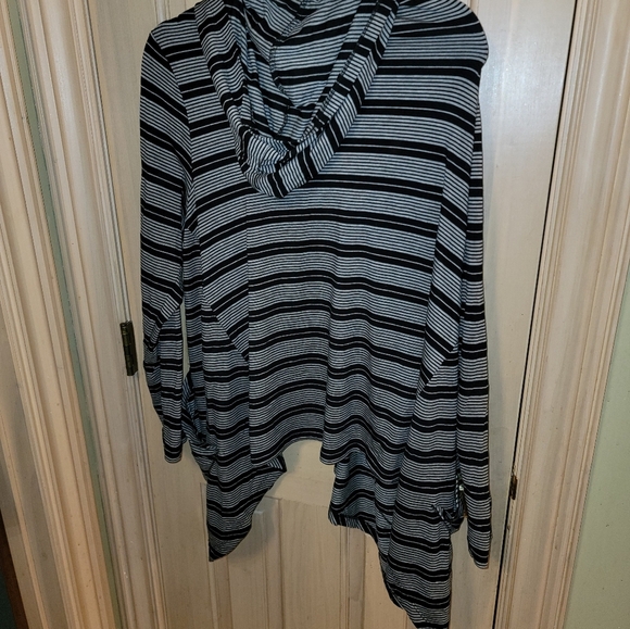 Womens Plus Sz 14/16 Avenue Gray and Black striped open Cardigan Sweater - Picture 5 of 6